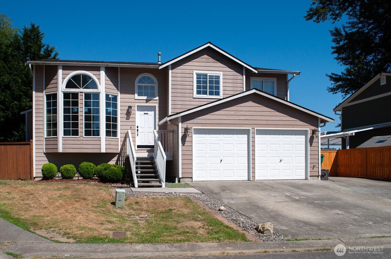 Property Photo:  12505  57th Drive NE  WA 98271 