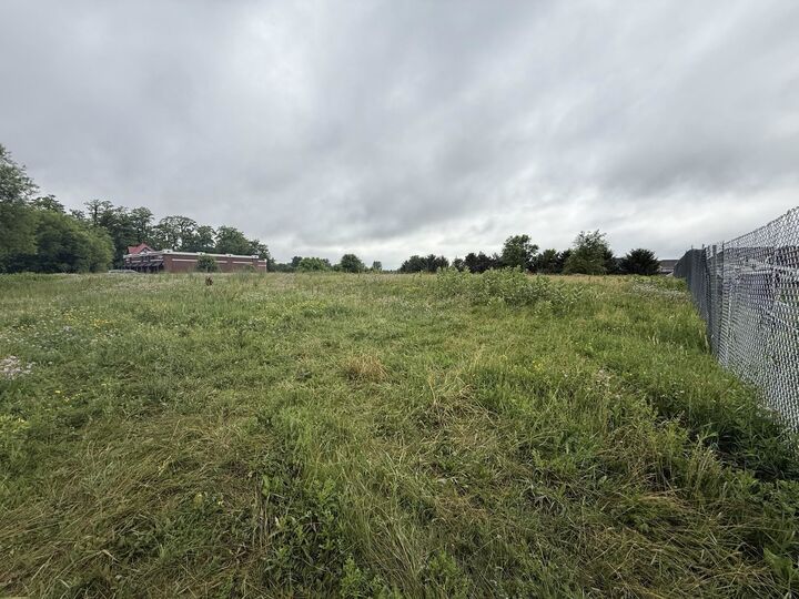 Property Photo:  1658 Bell School Boulevard  IL 61107 