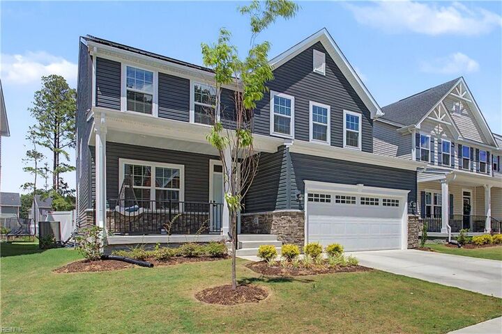 Property Photo:  118 Oxford Rn  VA 23662 