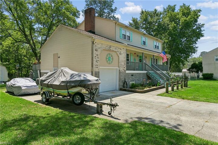 Property Photo:  6 Kathy Dr  VA 23662 