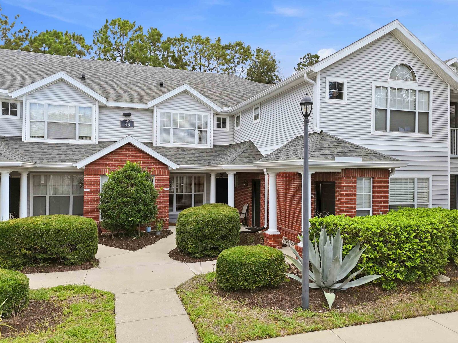 Property Photo: 35111 Harbour Vista Circle FL 32080