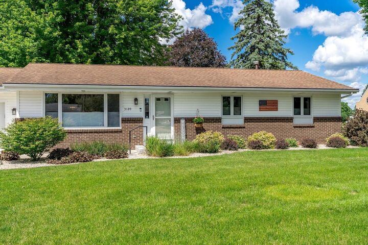 Property Photo: 3120 Park Avenue WI 53511