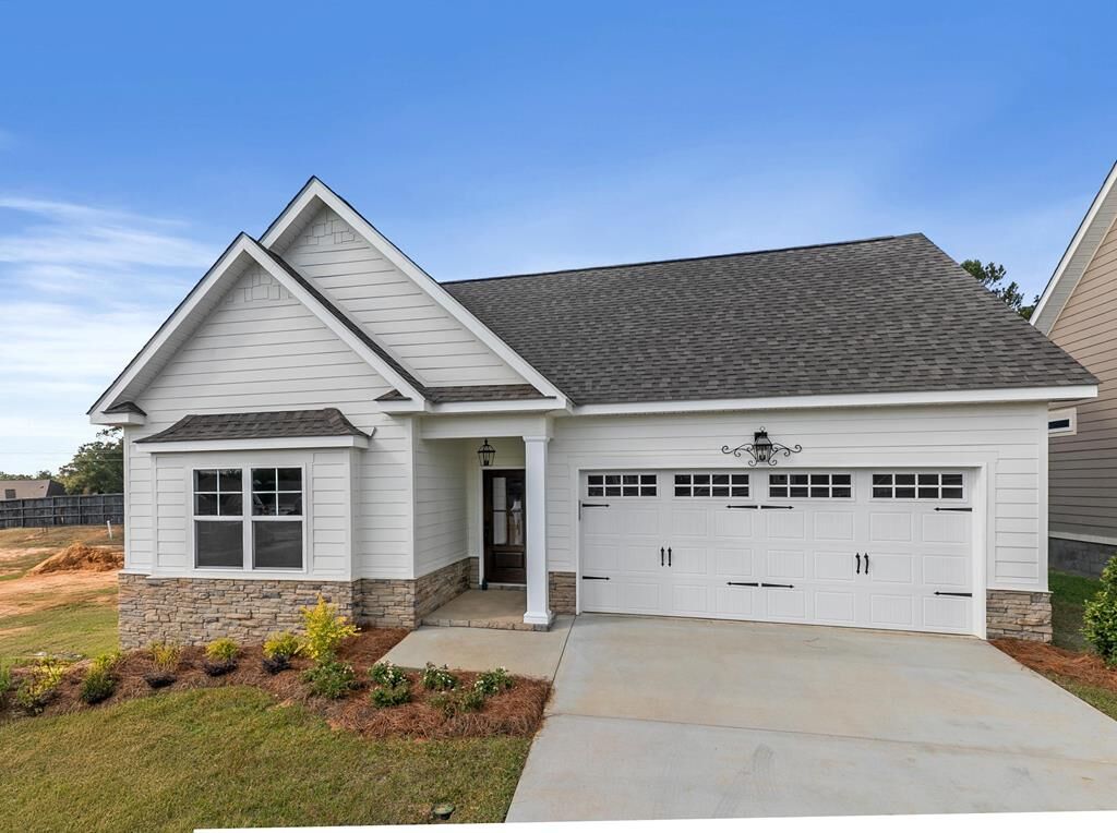 Property Photo: 107 Kinning Park AL 36305