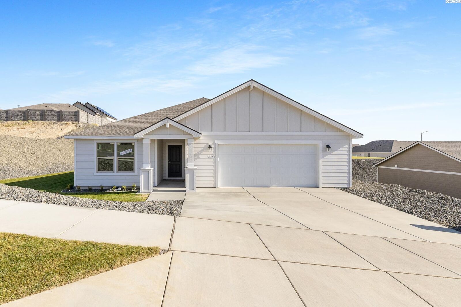 Property Photo: 2945 S Penn St WA 99338