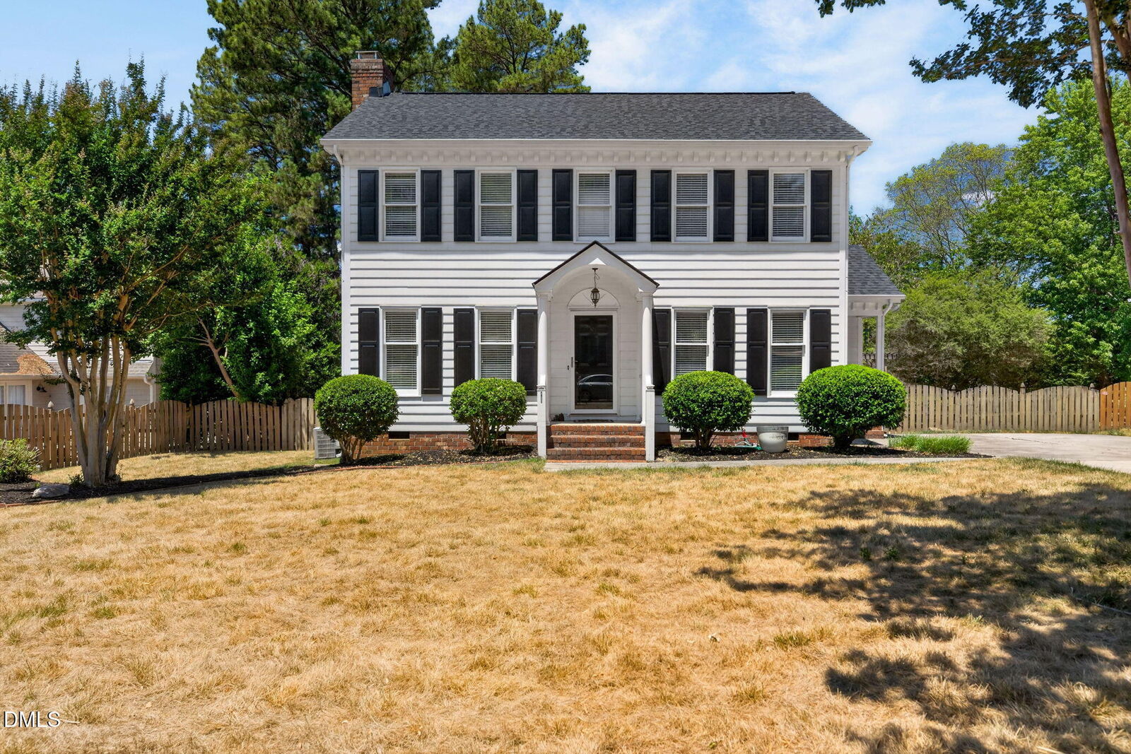 Property Photo: 611 Elmwood Court NC 27587