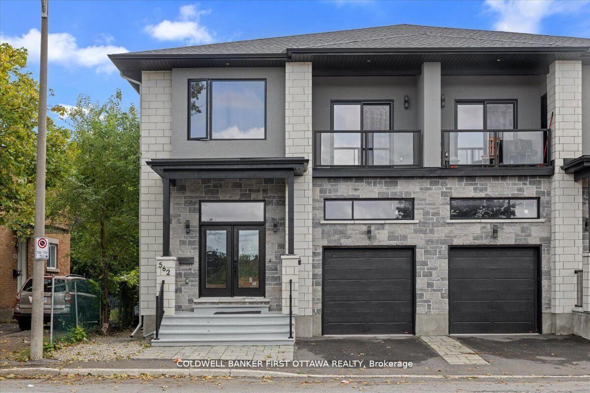 Property Photo: 560 Queen Mary Street ON K1K 1W1