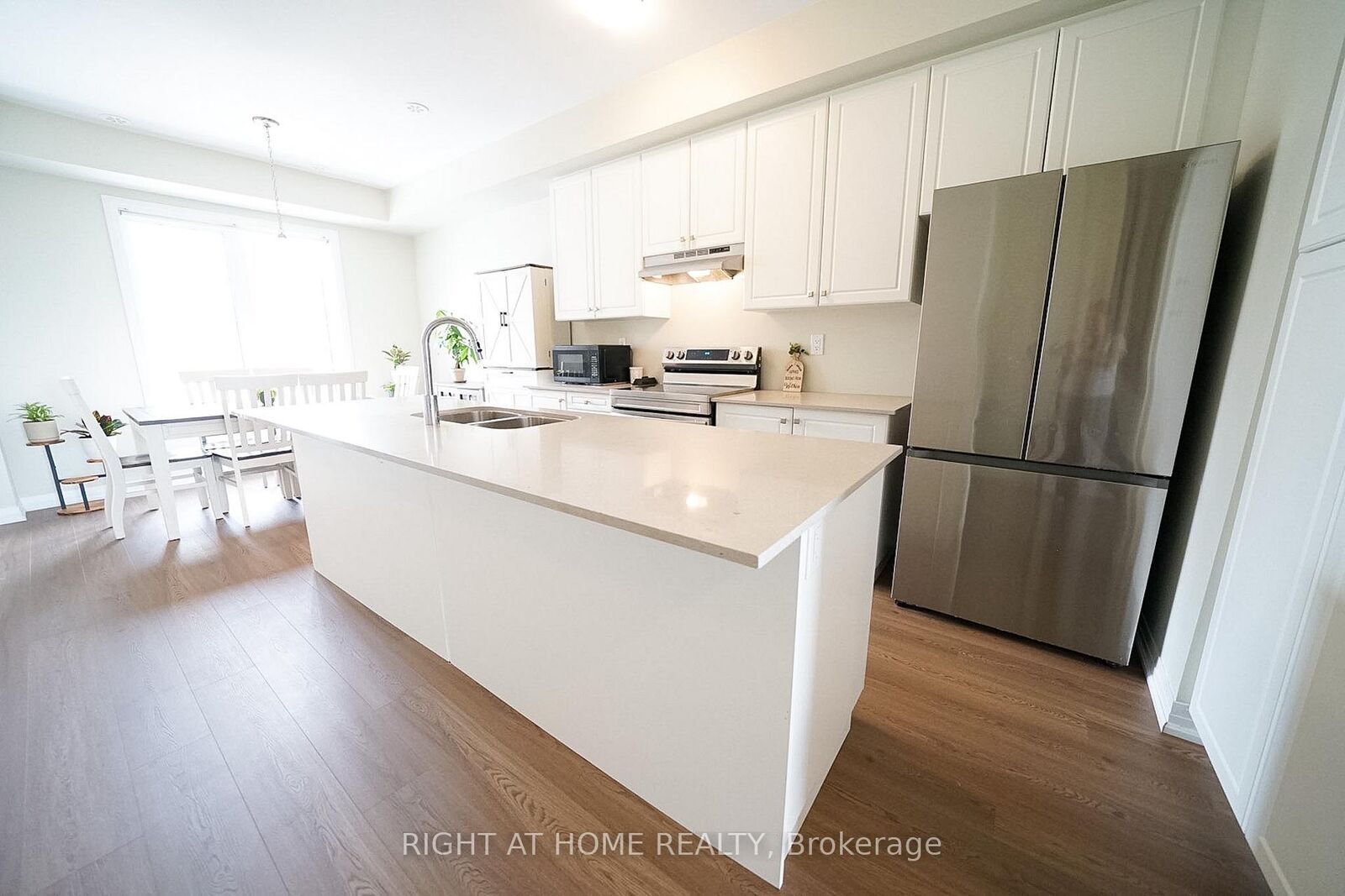 Property Photo: 185 Bedrock Drive 23 ON L8J 0M5