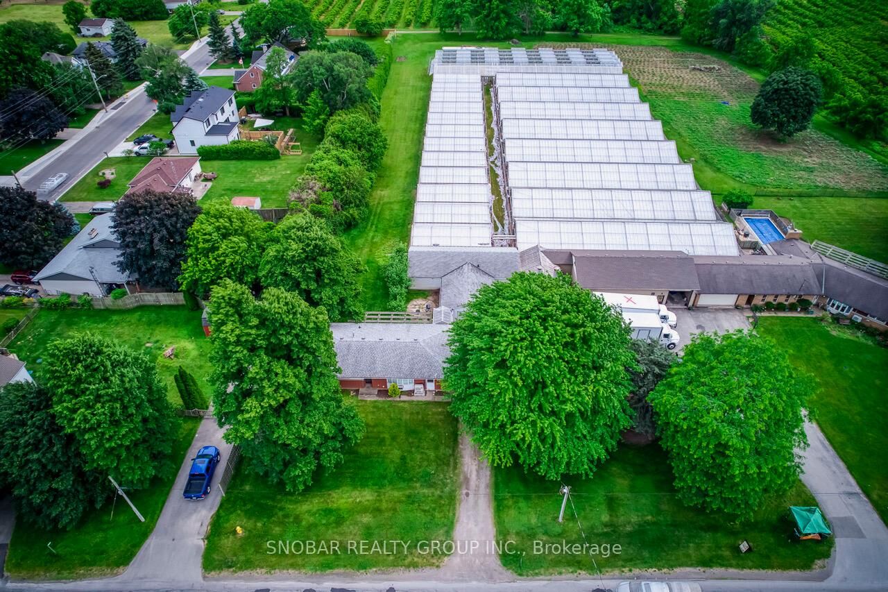 Property Photo: 5220-5226 Greenlane Road ON L0R 1B3