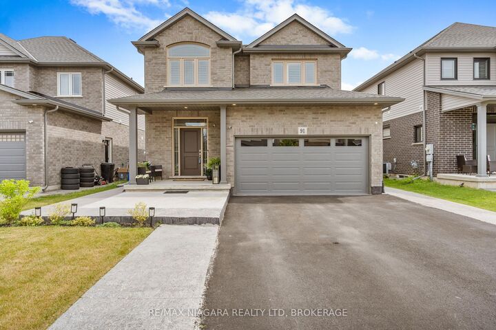91 Quebec Avenue — photo 1