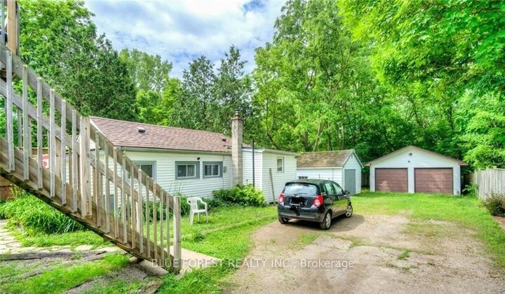 Property Photo: 149 Forest Hill Avenue ON N6J 2Z3