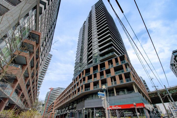 20 Bruyeres Mews 1610 — photo 1