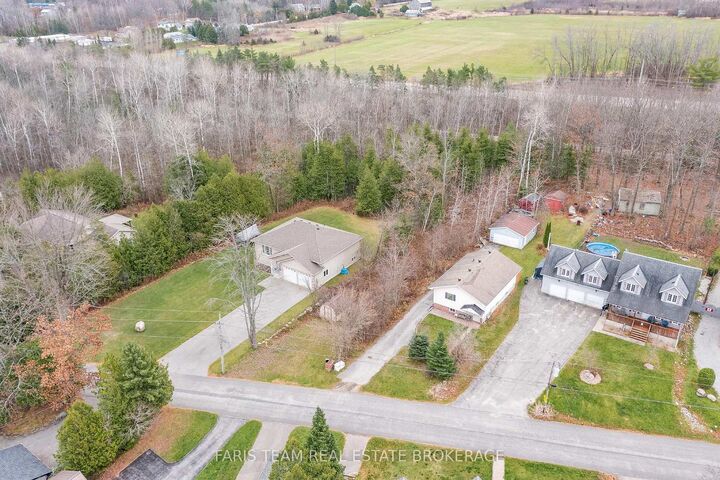 Property Photo:  121 Mitchells Beach Road  ON L0K 2A0 