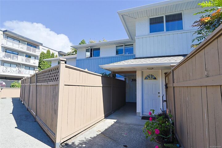 Property Photo:  724 Sea Terr #114  BC V9A 3R6 