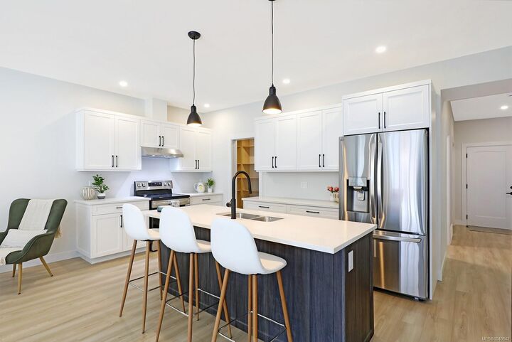 1505 Croation Rd #11 — photo 1