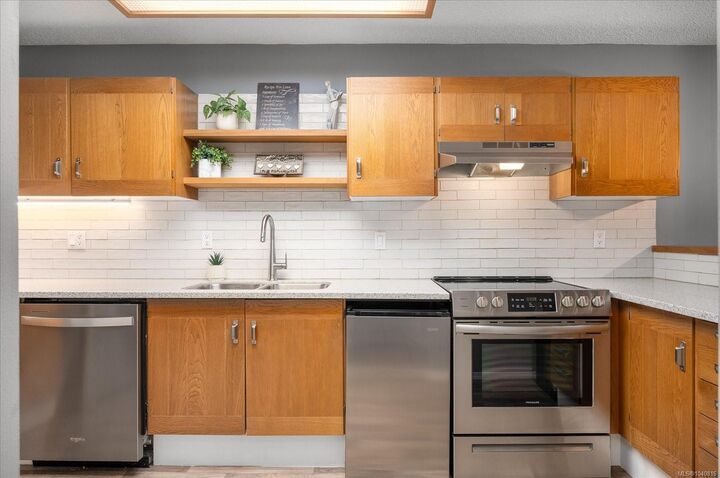 Property Photo: 309 Morison Ave #105 BC V9P 1M6