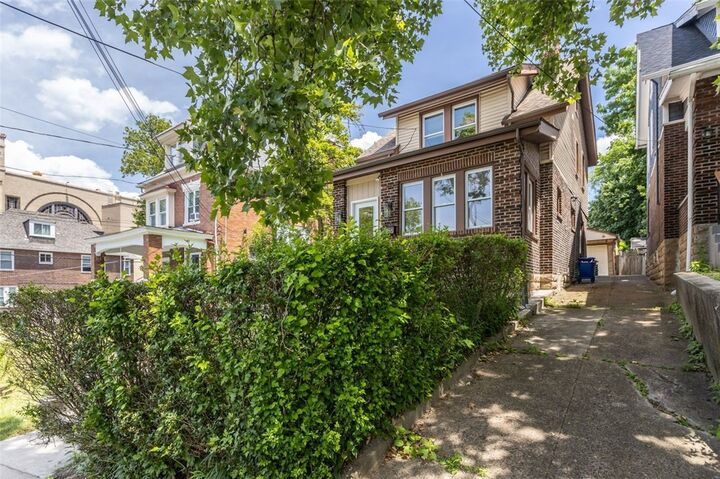 Property Photo:  2265 Tilbury Avenue  PA 15217 