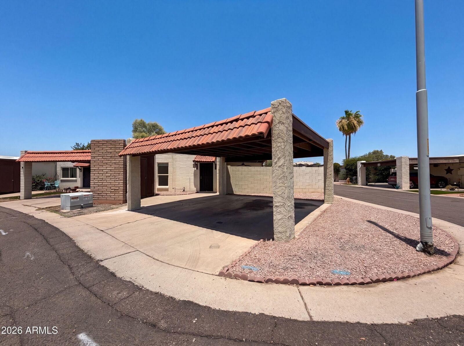 Property Photo: 1725 N Date -- 70 AZ 85201