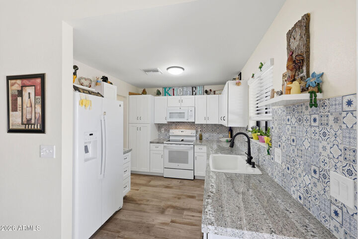Property Photo:  3182 W Williams Drive  AZ 85027 