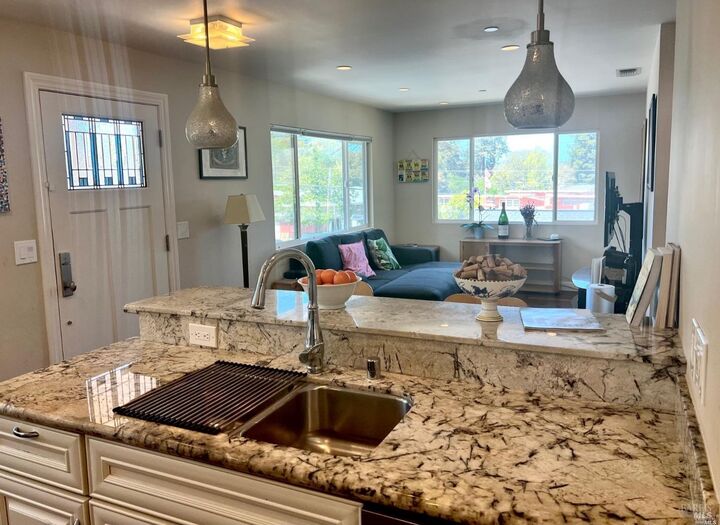 Property Photo:  5 Sunny Hill Drive  CA 94952 