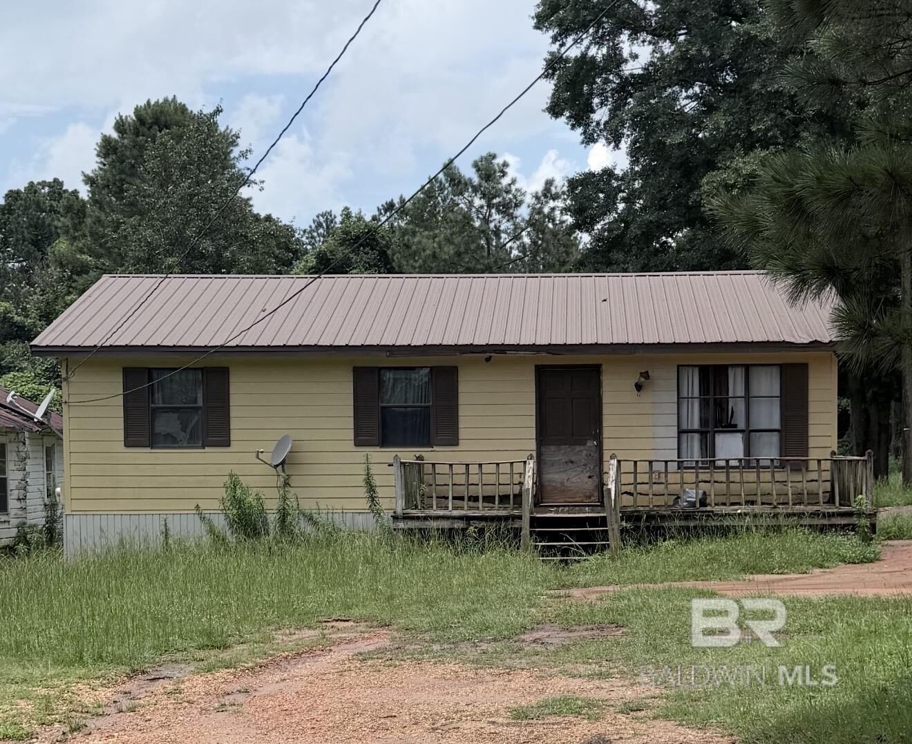 Property Photo: 3604 S Alabama Avenue AL 36460