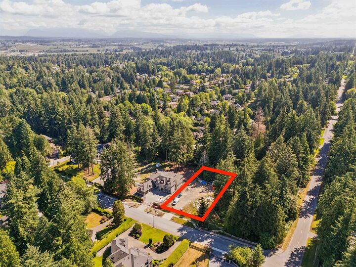 Property Photo: 2810 138 Street BC V4P 1T5