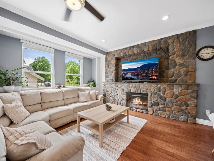 Property Photo: 6893 192nd Street BC V4N 5P6