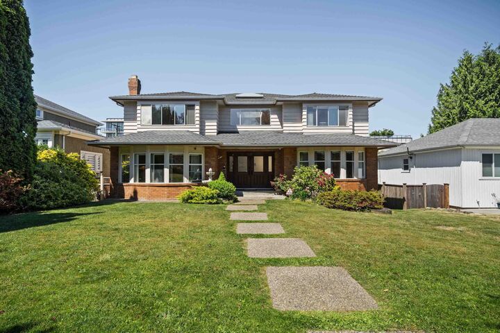 455 W 26th Avenue — photo 1