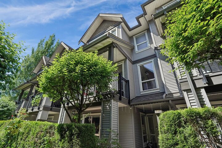 Property Photo: 22380 Sharpe Avenue 11 BC V6V 0A1