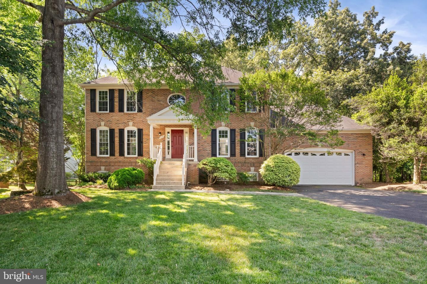 Property Photo:  15153 Stillfield Place  VA 20120 