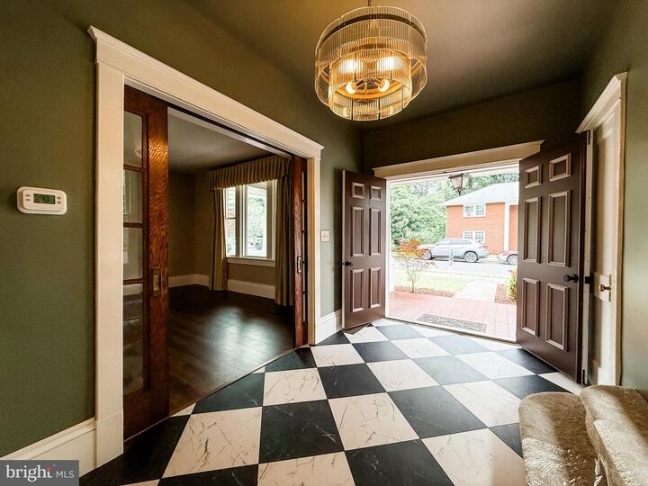 Property Photo: 638 Washington Street MD 21502