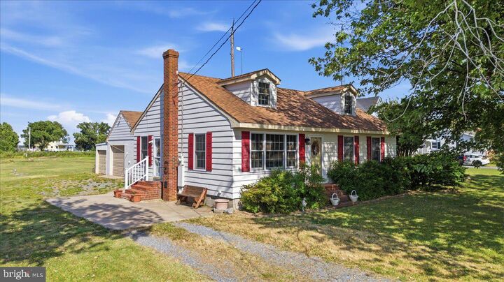 Property Photo:  2517 Old House Point Road  MD 21634 