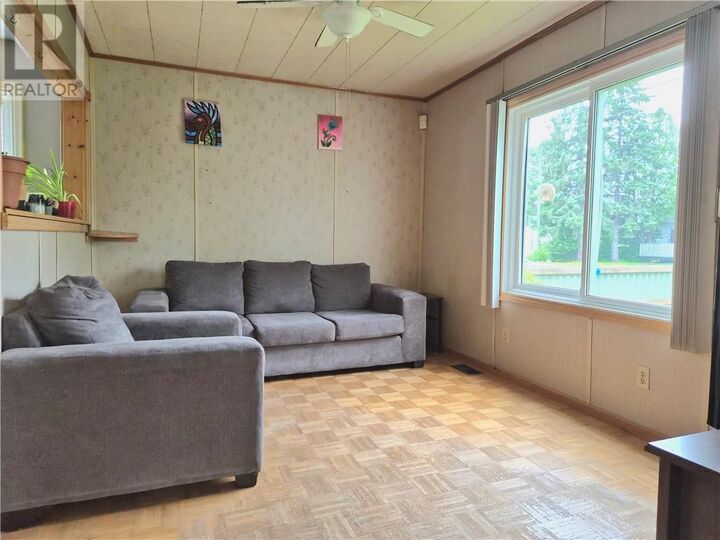 Property Photo:  98 William  ON P0M 1L0 