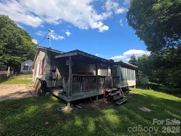 Property Photo:  85 Gilmer Street  NC 28052 