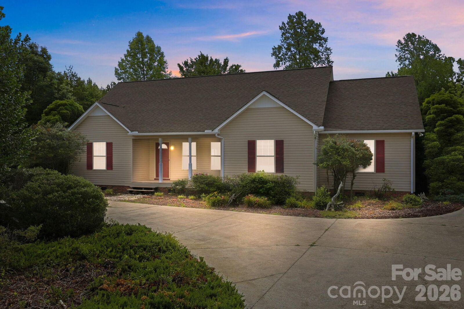 Property Photo: 555 Brown Acres Road NC 28146