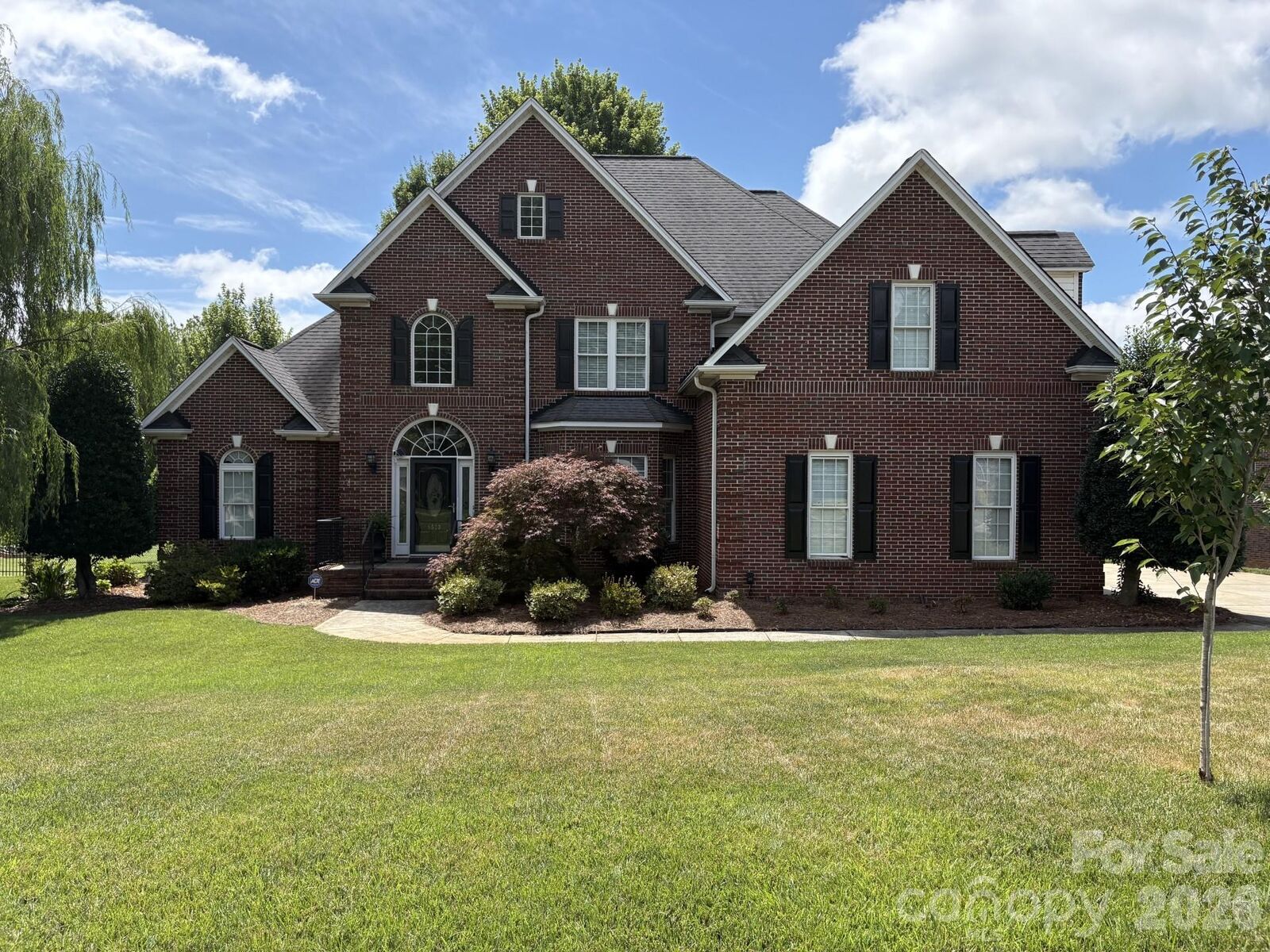 Property Photo:  5523 Weavers Row  NC 28056 