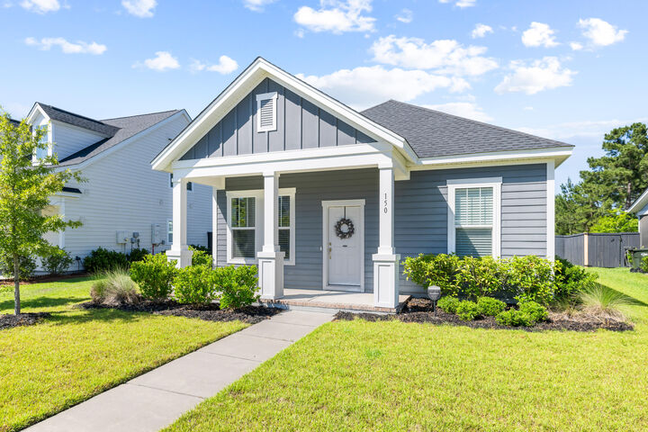 Property Photo: 150 Helena Park Drive SC 29486