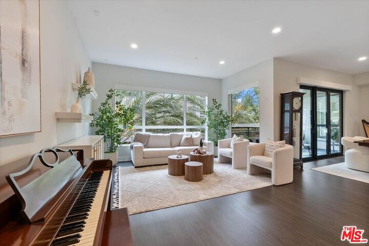 Property Photo:  12763 Shell Pl  CA 90094 