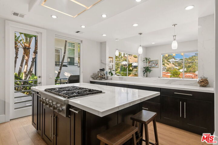 Property Photo: 3635 Potosi Ave CA 91604