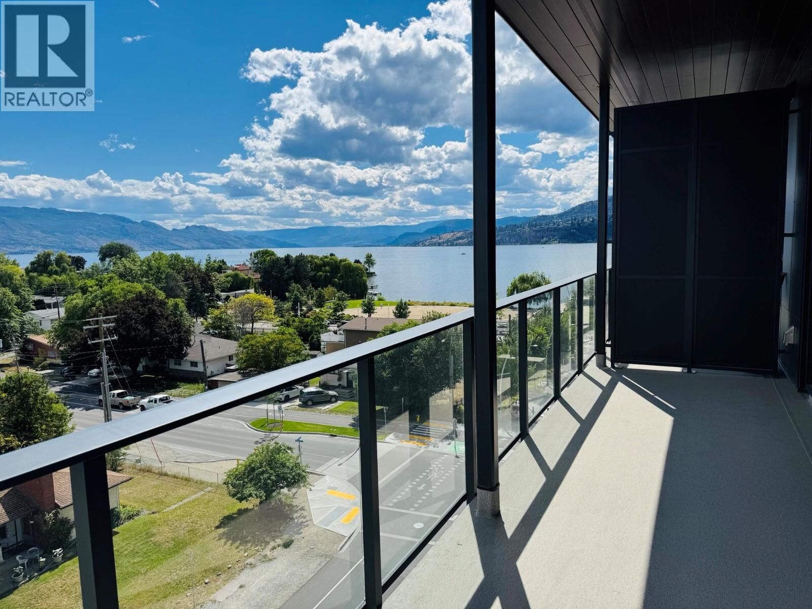Property Photo: 3051 Abbott Street 610 BC V1Y 0P1