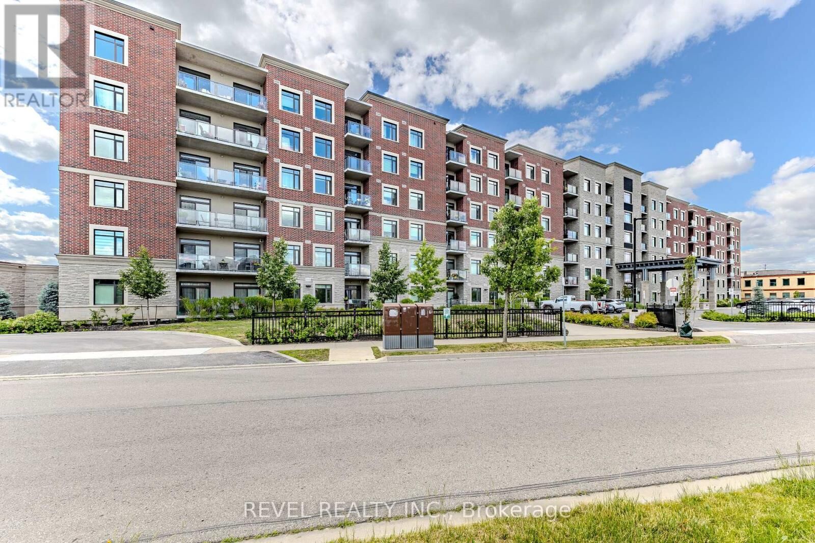 Property Photo:  830 Megson Terrace 605  ON L9T 9M7 