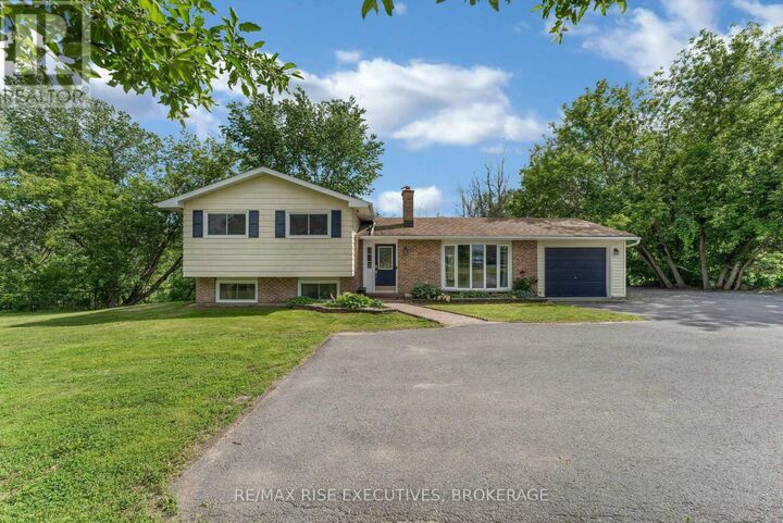 Property Photo: 3519 Princess Street ON K7P 3A7