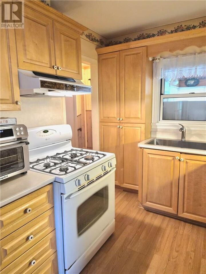 Property Photo: 98 William ON P0M 1L0
