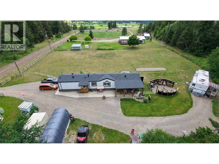 Property Photo: 2884 Wetaskiwin Road BC V0E 1W1