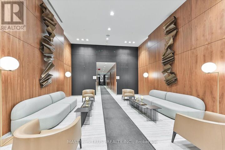 Property Photo: 8 Eglinton Avenue East Ph 5801 ON M4P 0C1