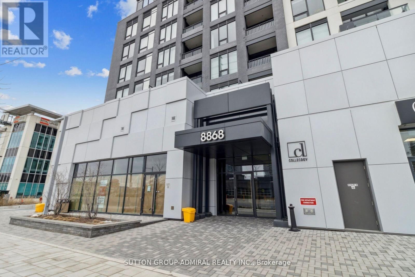 Property Photo: 8868 Yonge Street 207E ON L4C 1Z8