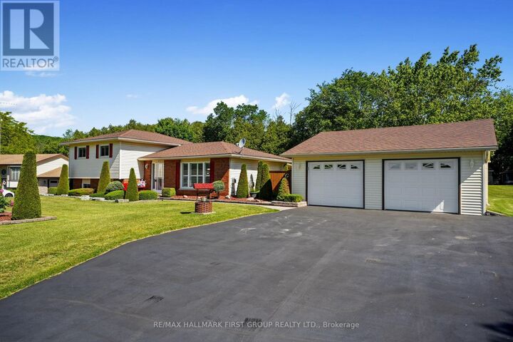 Property Photo:  8266 Albert Court  ON K9A 4J7 