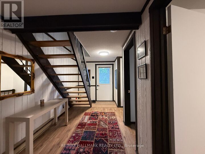 Property Photo:  33 Huron Woods Drive  ON L0K 1E0 