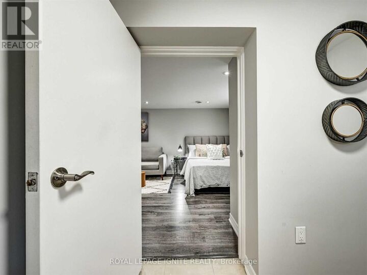 Property Photo: 106 Gilroy Drive ON M1P 2A1