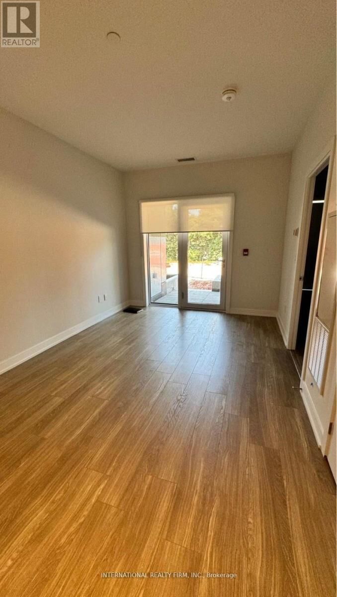Property Photo: 4130 Parkside Village Drive ON L5B 0L7