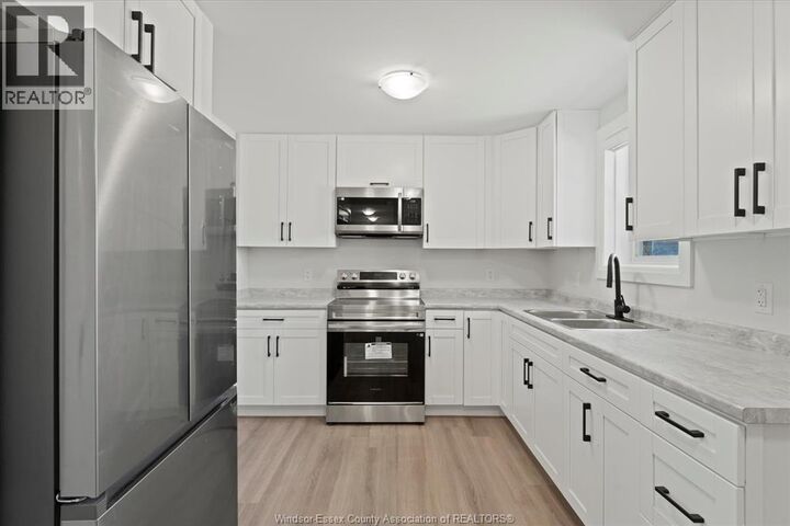 Property Photo:  1814 Meighen Unit 2  ON N8W 1H2 